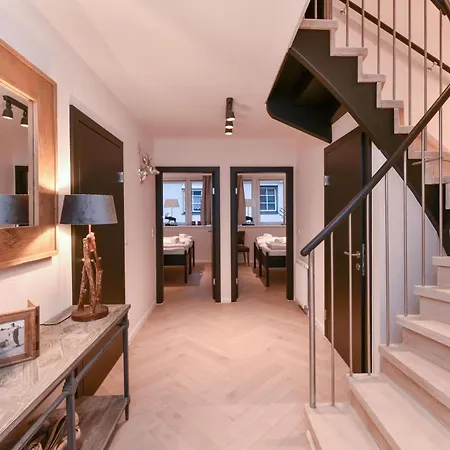 Penthouse Mountain And View, Terrace, Aircondition, Incl Summer Card Appartement