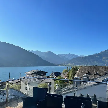 Penthouse Mountain And View, Terrace, Aircondition, Incl Summer Card アパート