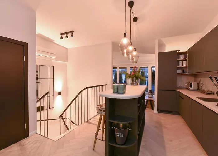 Penthouse Mountain And View, Terrace, Aircondition, Incl Summer Card Apartment *